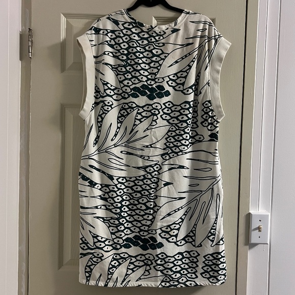 Kealopiko Ulu Fleece Beach Cover Up- Size L - Picture 2 of 9